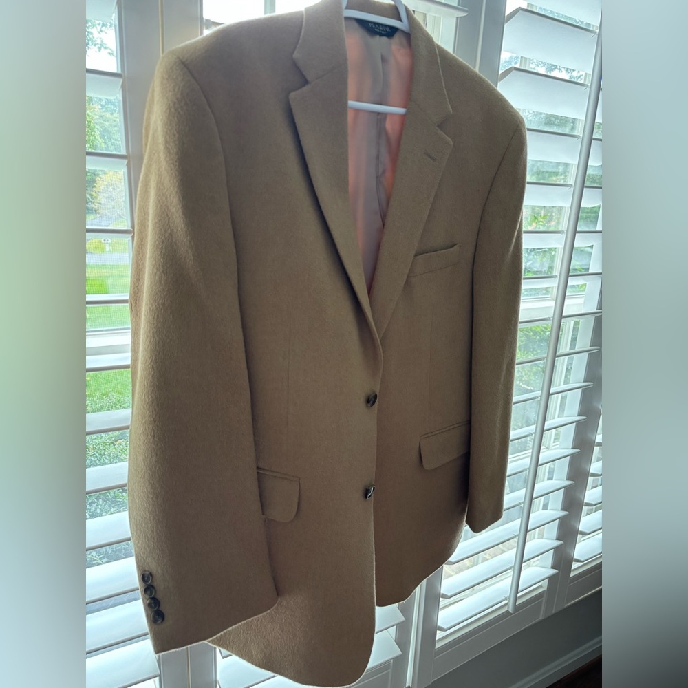 Classic Camelhair Blazer – A Fall & Winter Essential